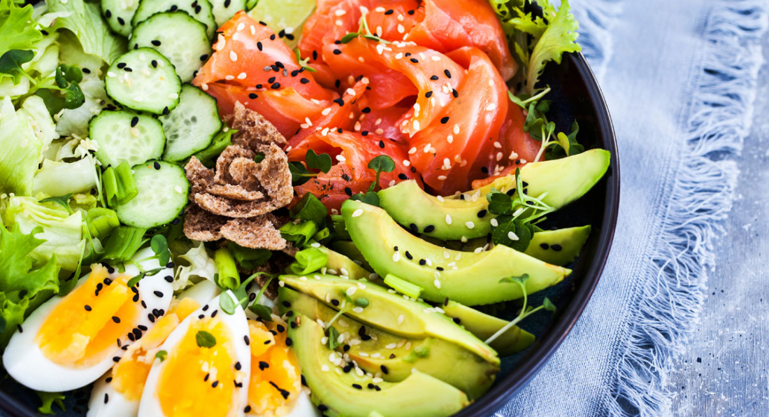 Poke Bowl: i consigli per la creazione di un piatto fresco perfetto per l'estate